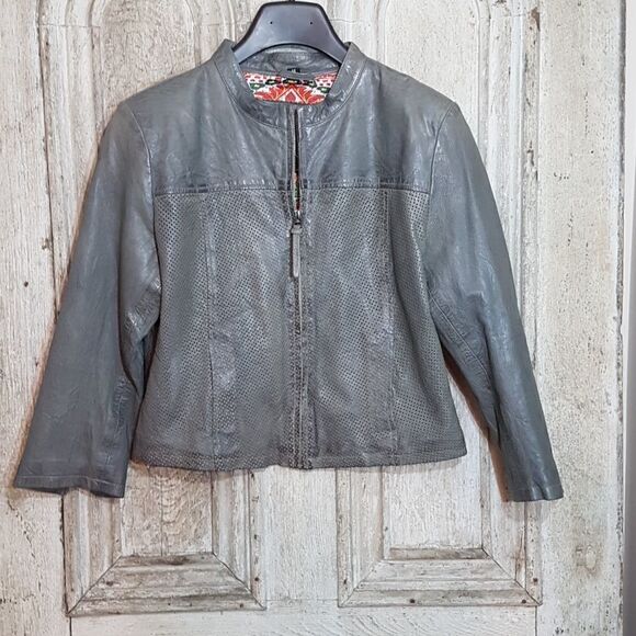 Size 14, NWT Lightweight Bano eeMee grey leather, colour variation due to light - Picture 4 of 12